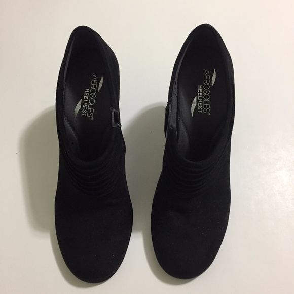 Aerosoles black suede shoes (Size:8) - Picture 1 of 4